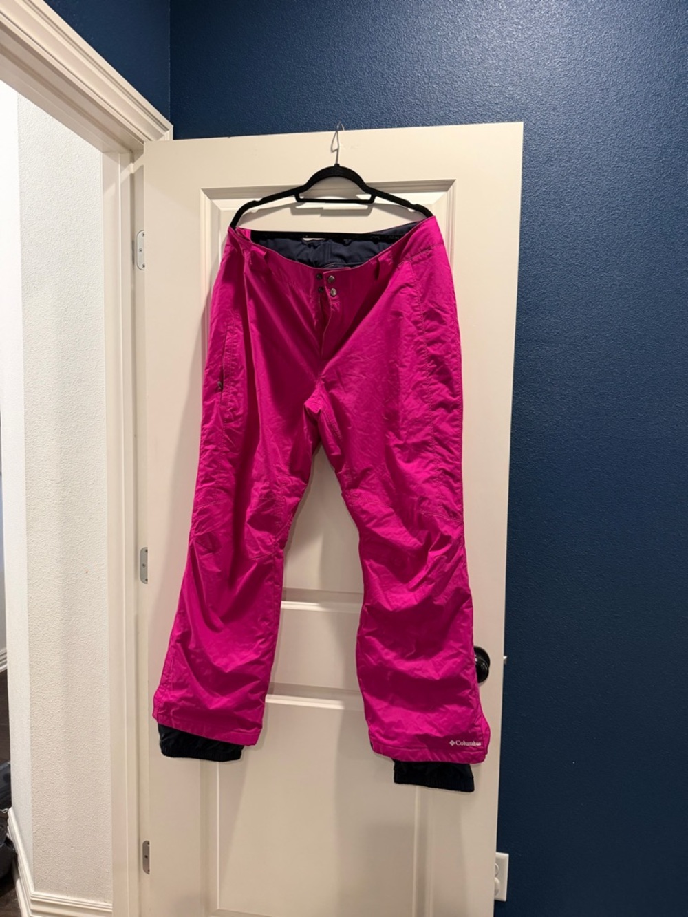 Columbia women’s Bright Pink Snow Pants